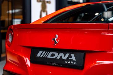 Ferrari F12 Berlinetta — photo 20