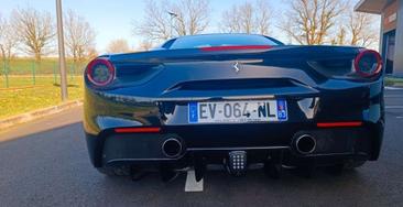 Ferrari 488 — photo 10