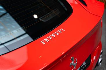 Ferrari F12 Berlinetta — photo 23