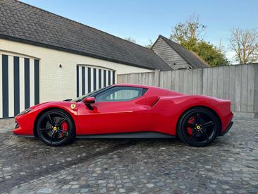 Ferrari 296 GTB — photo 2