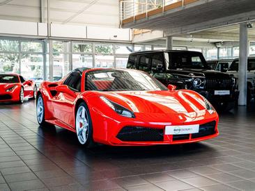 Ferrari 488 — photo 4