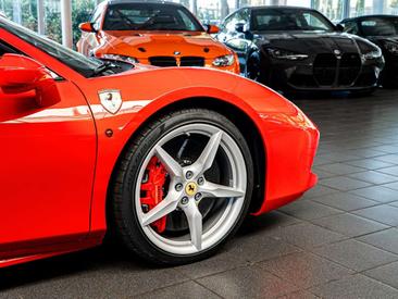 Ferrari 488 — photo 5