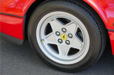 Ferrari 328 GTS — photo 13