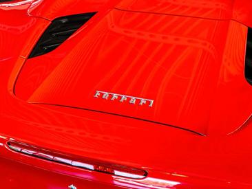 Ferrari 488 — photo 11