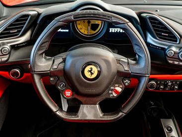 Ferrari 488 — photo 16