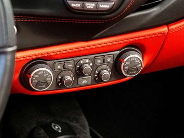 Ferrari 488 — photo 18