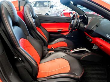 Ferrari 488 — photo 21