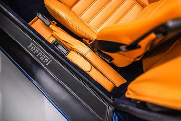 Ferrari F355 — photo 9