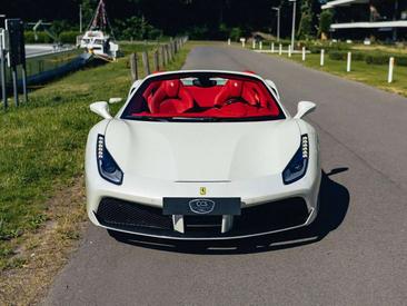 Ferrari 488 Spider — photo 4