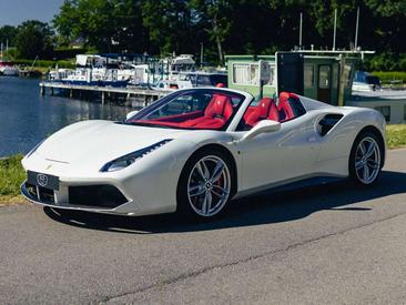 Ferrari 488 Spider — photo 6