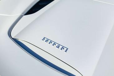 Ferrari 488 Spider — photo 22