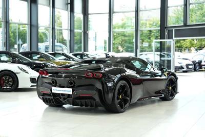 Ferrari SF90 Stradale