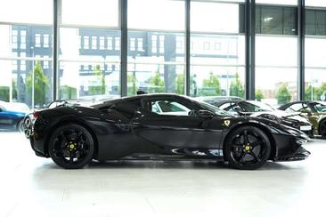 Ferrari SF90 Stradale — photo 6