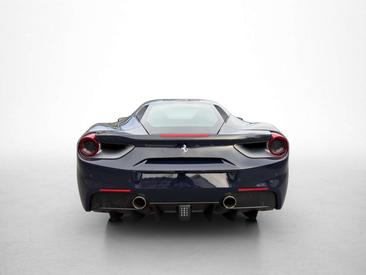 Ferrari 488 GTB — photo 12