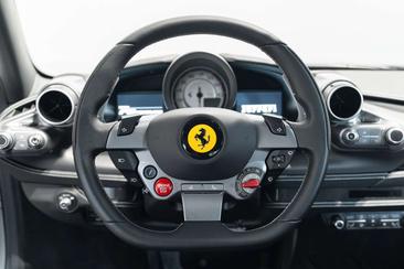 Ferrari F8 Tributo — photo 22