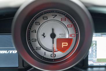 Ferrari F8 Tributo — photo 24