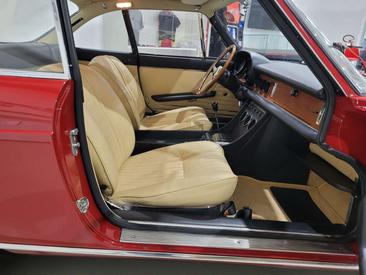 Ferrari 330 — photo 8