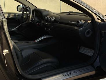Ferrari F12 Berlinetta — photo 8
