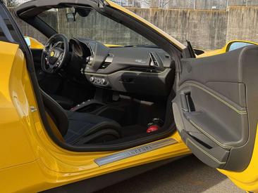 Ferrari 488 Spider — photo 8