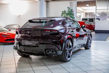 Ferrari Purosangue — photo 6