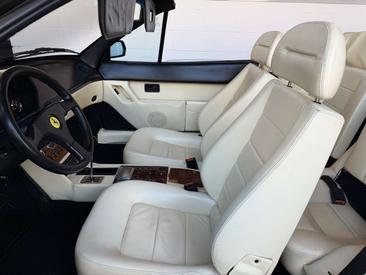 Ferrari Mondial T — photo 8