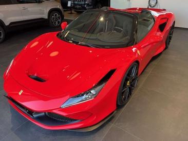 Ferrari F8 Spider — photo 2