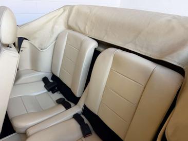 Ferrari Mondial T — photo 13