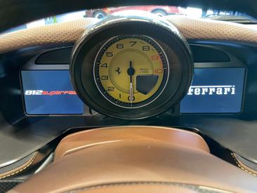 Ferrari 812 Superfast — photo 8