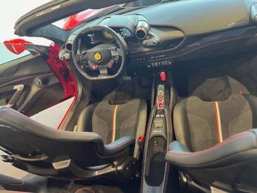 Ferrari F8 Spider — photo 11