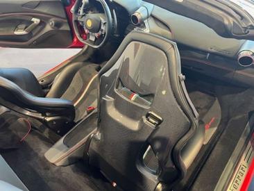 Ferrari F8 Spider — photo 14