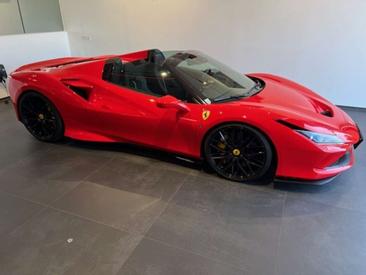 Ferrari F8 Spider — photo 17