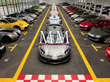 Ferrari F12 Berlinetta — photo 23