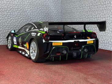 Ferrari 488 — photo 3