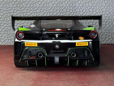 Ferrari 488 — photo 7