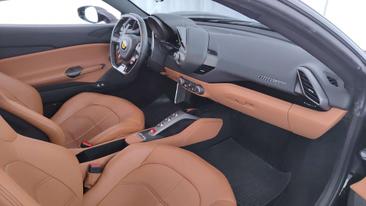 Ferrari 488 GTB — photo 17