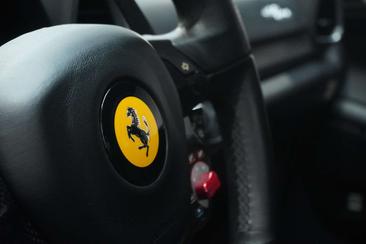 Ferrari 458 Italia — photo 25