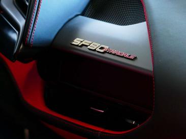 Ferrari SF90 Stradale — photo 32