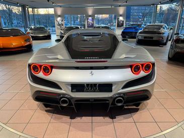 Ferrari F8 Tributo — photo 10