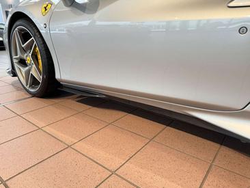 Ferrari F8 Tributo — photo 14
