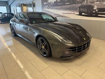 Ferrari FF — photo 4