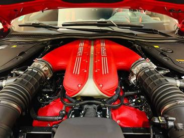 Ferrari 812 — photo 5
