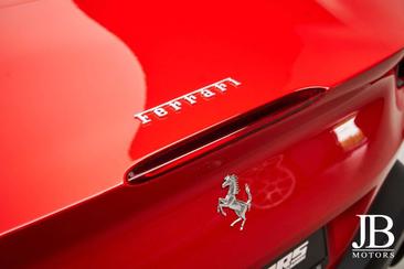 Ferrari Portofino — photo 19