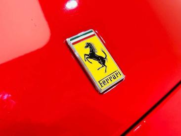 Ferrari 812 — photo 12