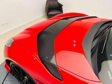 Ferrari 812 — photo 15