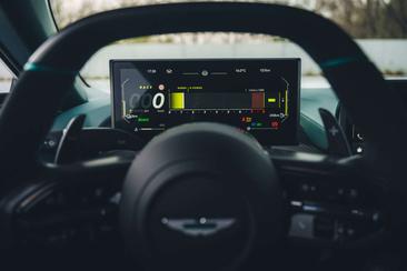 Aston Martin Valhalla V8 PHEV — photo 14