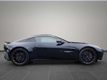 Aston Martin V8 S Coupe — photo 6