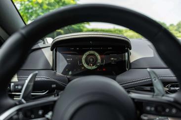 Aston Martin DB12 Coupé 4.0 V8 — photo 22