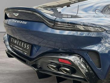 Aston Martin Vantage V8 — photo 6