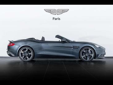 Aston Martin Vanquish V12 — photo 5