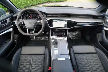 Audi RS6 Avant Performance — photo 14